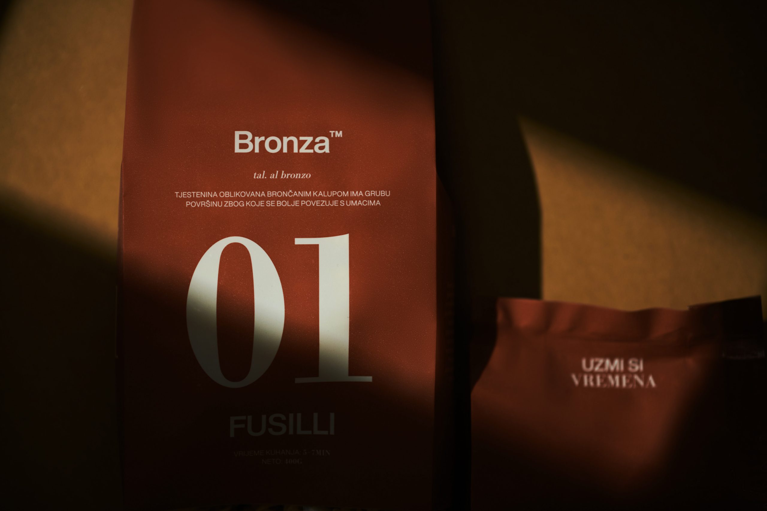 Bronza — SIZE Bronza 19801 scaled